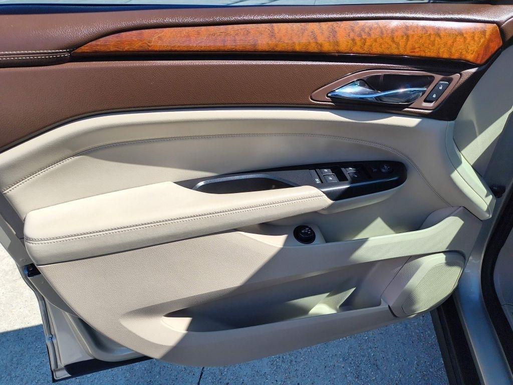 Cadillac SRX Luxury Collection 2013