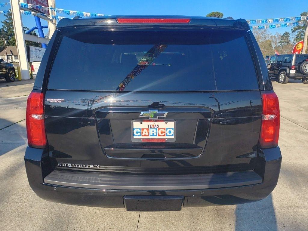 Chevrolet Suburban LT 2WD 2020