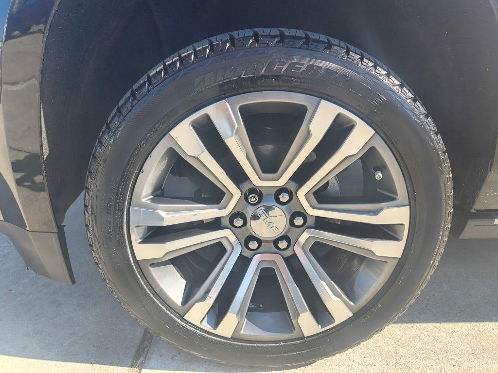 GMC Yukon Denali 4WD 2018