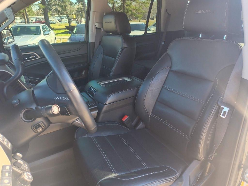 GMC Yukon Denali 4WD 2018