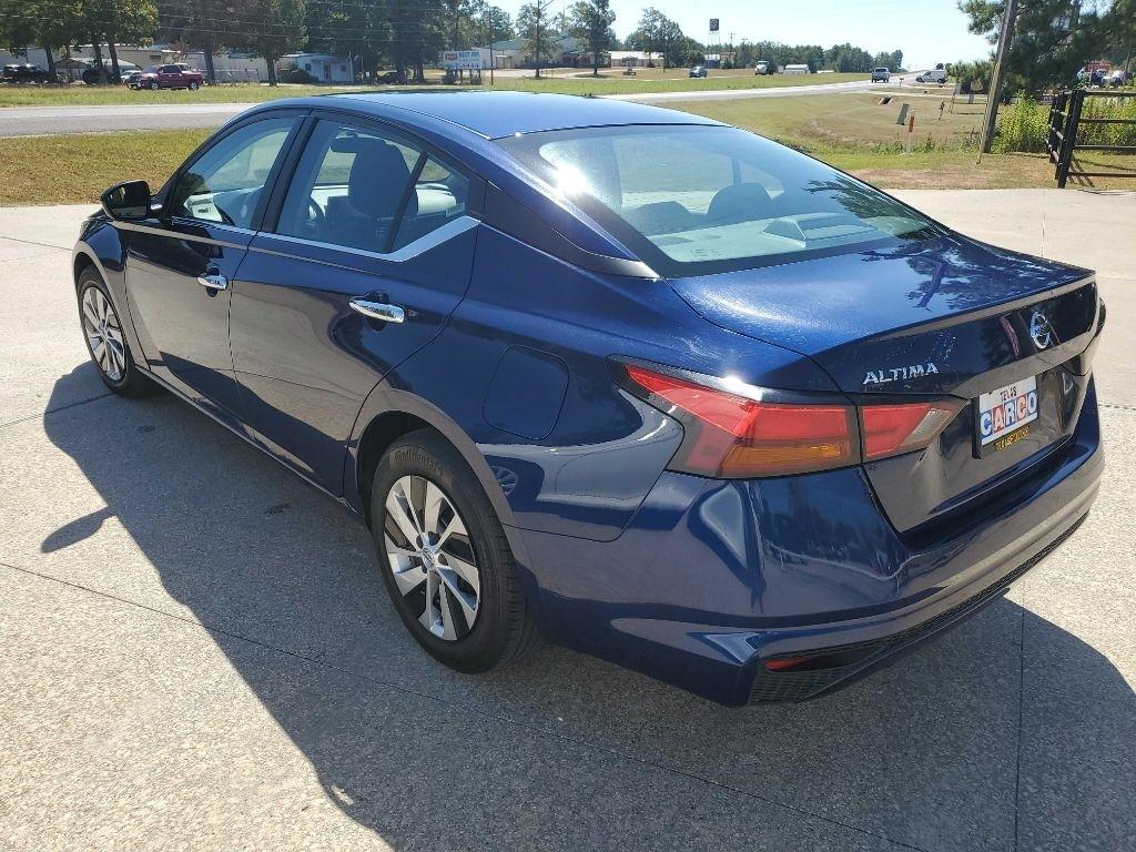 Nissan Altima 2.5 S 2022