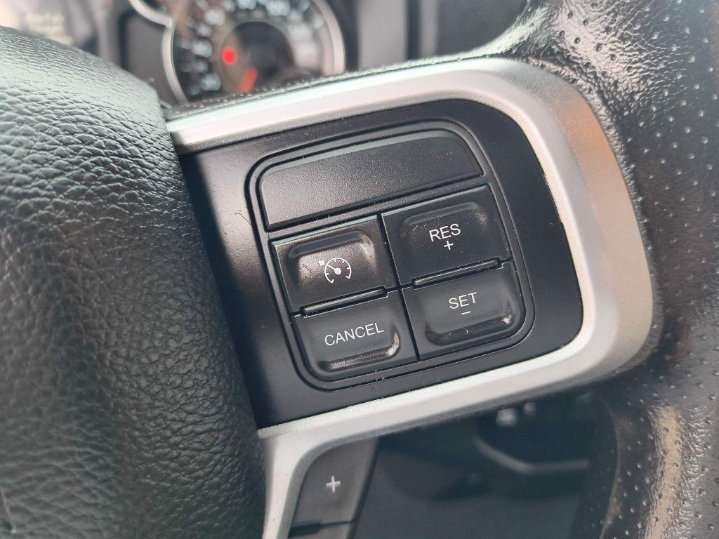 RAM 2500 Tradesman Crew Cab SWB 4WD 2022