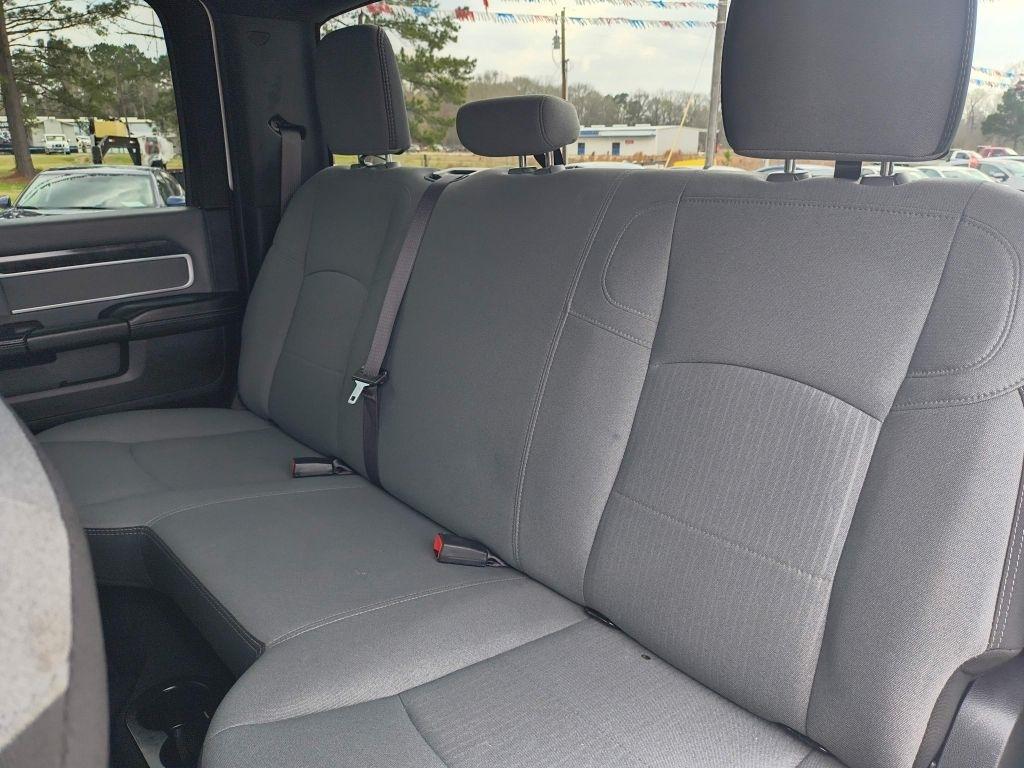 RAM 2500 Tradesman Crew Cab SWB 4WD 2022