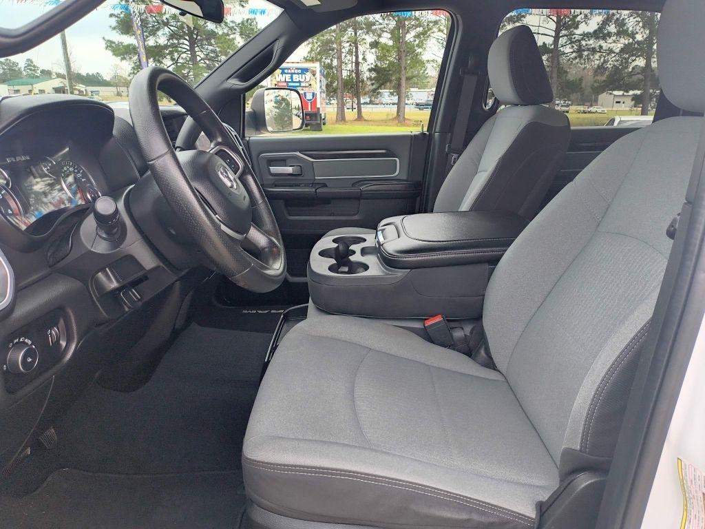 RAM 2500 Tradesman Crew Cab SWB 4WD 2022