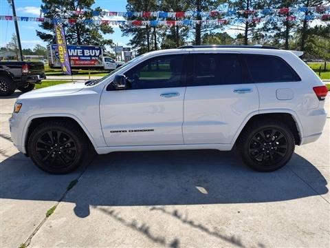 2017 Jeep Grand Cherokee Overland 2WD
