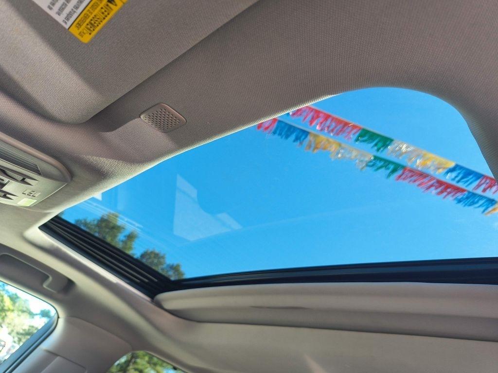 Toyota Highlander XLE FWD V6 2021