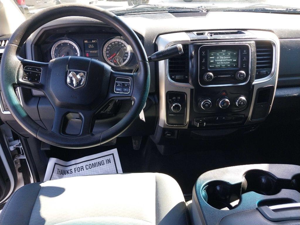 RAM 2500 SLT Crew Cab SWB 4WD 2016