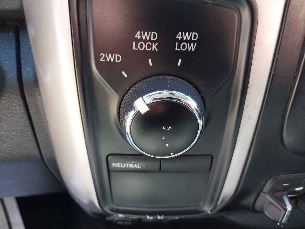 RAM 2500 SLT Crew Cab SWB 4WD 2016