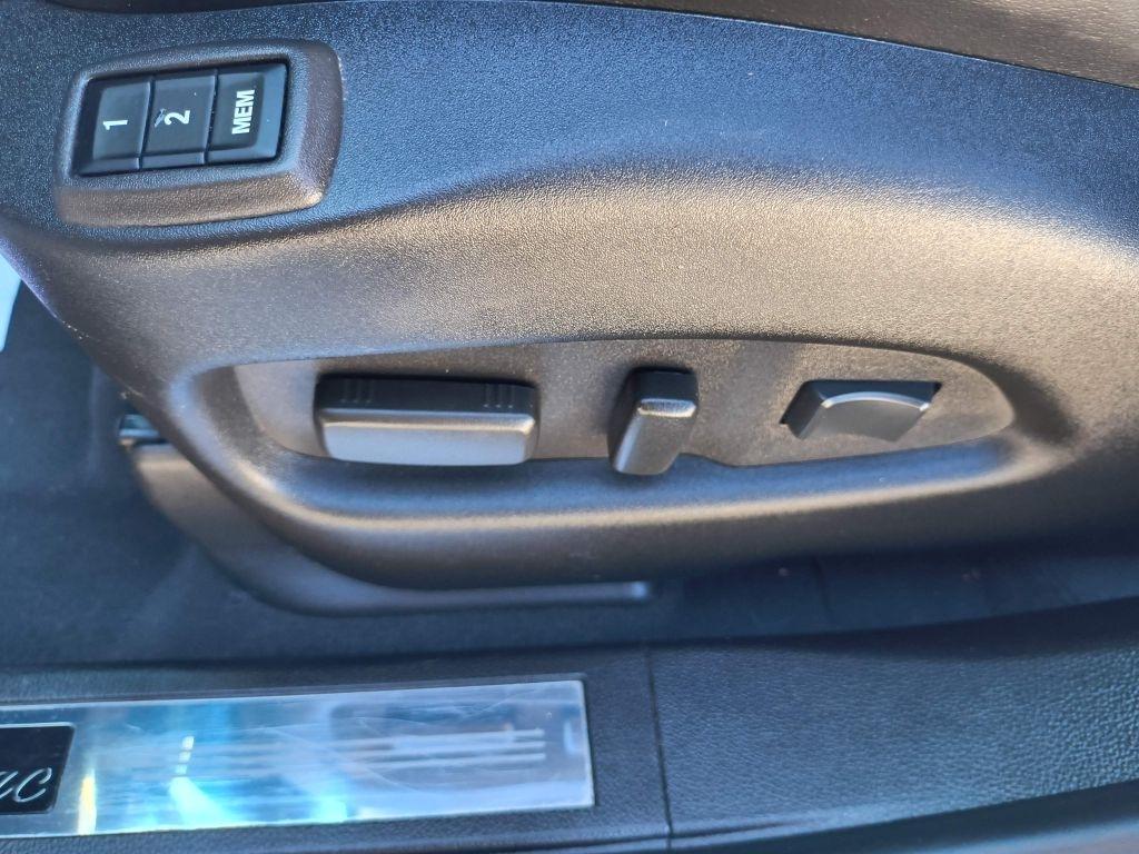 Cadillac SRX Performance Collection FWD 2014