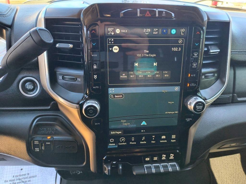 RAM 2500 Laramie Crew Cab SWB 4WD 2023