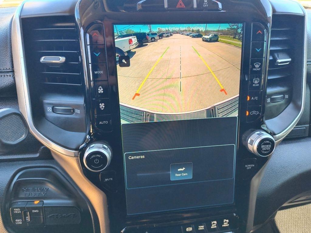 RAM 2500 Laramie Crew Cab SWB 4WD 2023