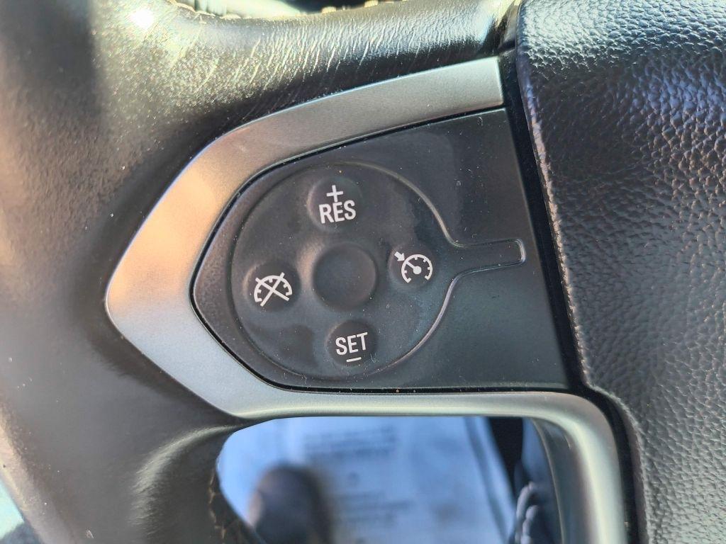 Chevrolet Silverado 1500 LT Crew Cab 4WD 2015