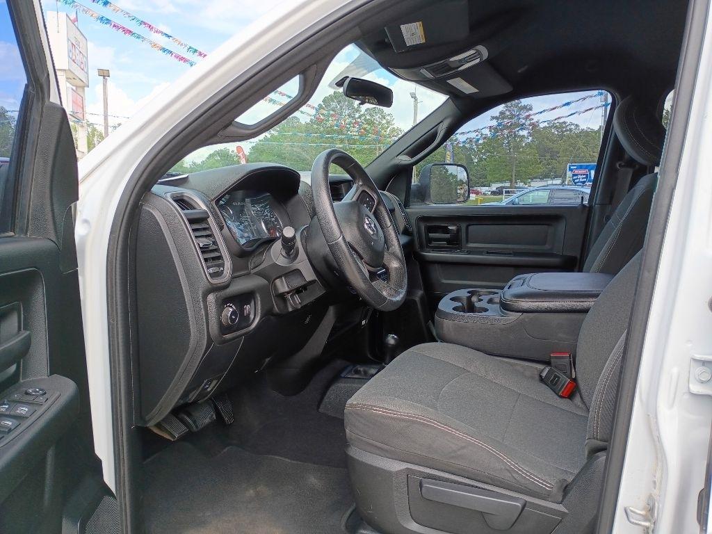 RAM 2500 Tradesman Crew Cab SWB 4WD 2021