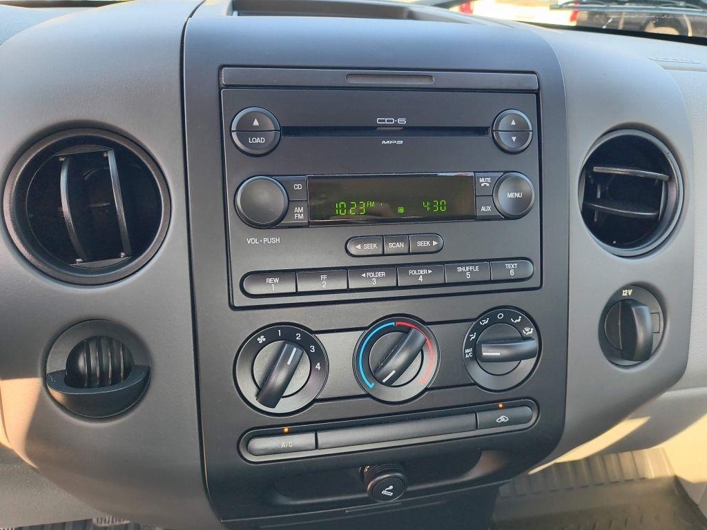 Ford F-150 STX Flareside 2WD 2005