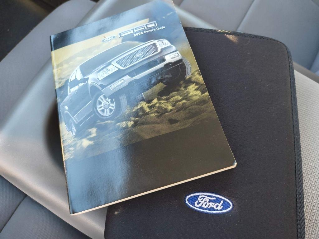 Ford F-150 STX Flareside 2WD 2005