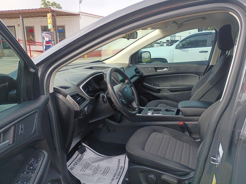 Ford Edge SE FWD 2021