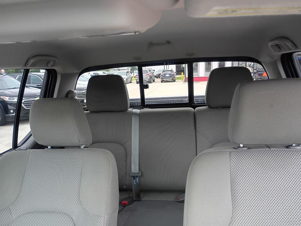 Nissan Frontier S Crew Cab 6MT 2WD 2019