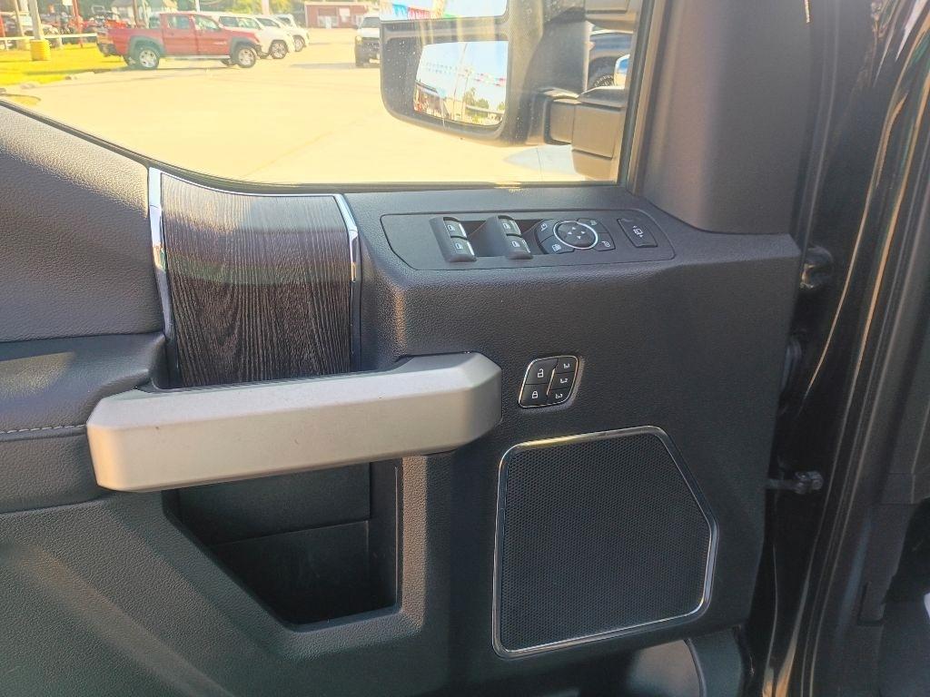 Ford F-250 SD Platinum Crew Cab 4WD 2021