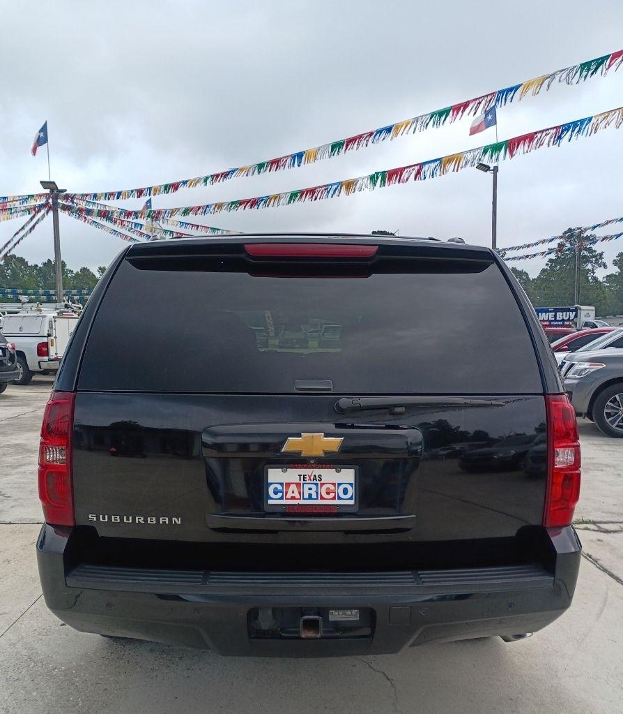 Chevrolet Suburban LT 1500 2WD 2013