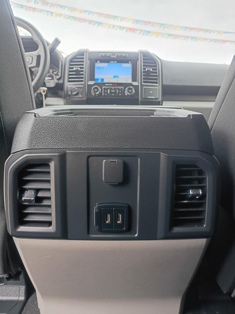 Ford F-150 XL SuperCrew 5.5-ft. Bed 4WD 2019