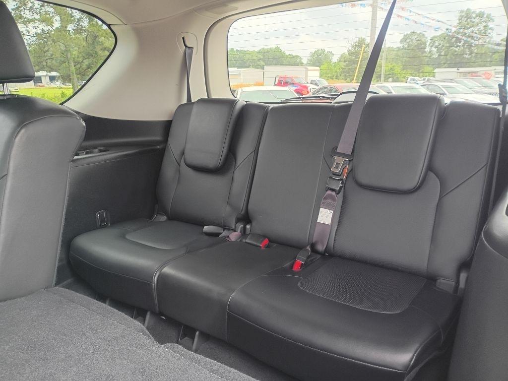 Nissan Armada SV 2WD 2017