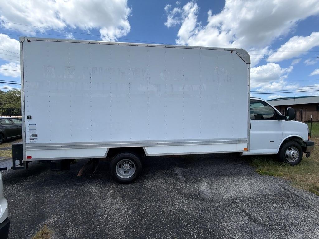 Chevrolet Express G3500 177" 2018