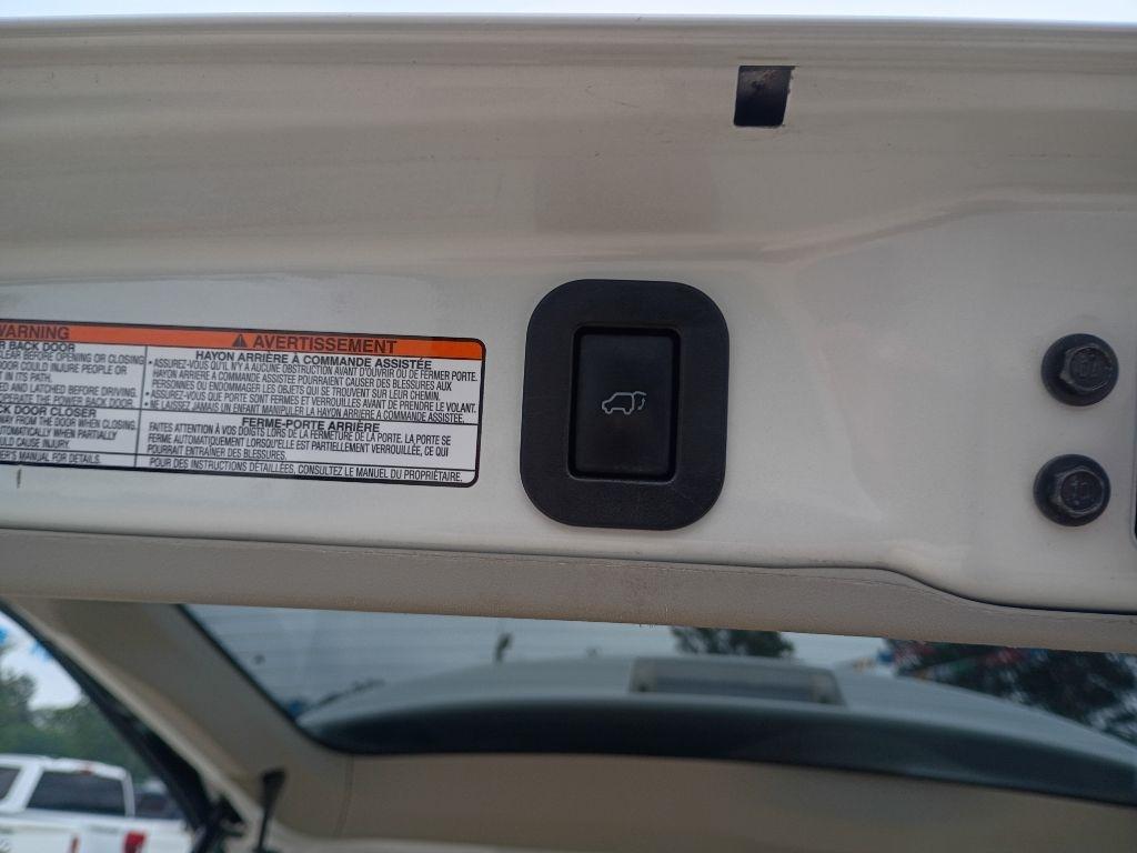 Toyota Sienna XLE FWD 8-Passenger V6 2016