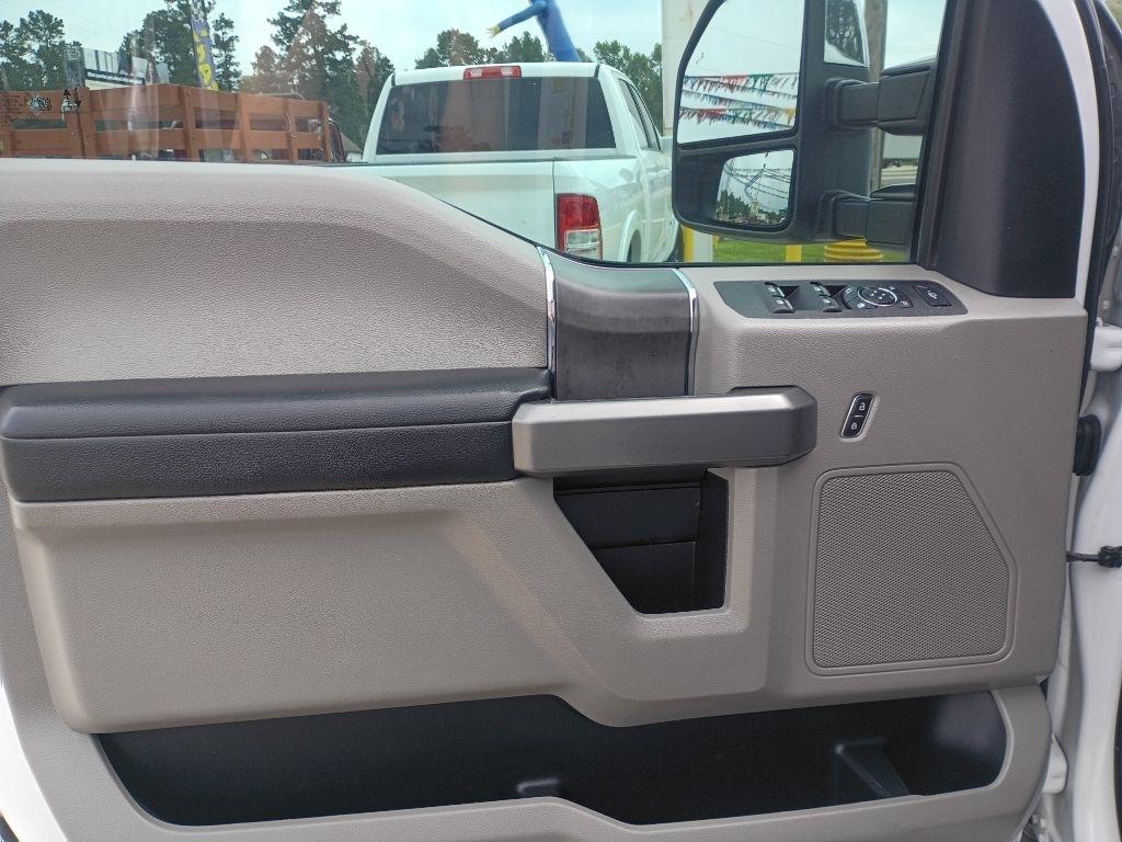 Ford F-250 SD Platinum Crew Cab 4WD 2020