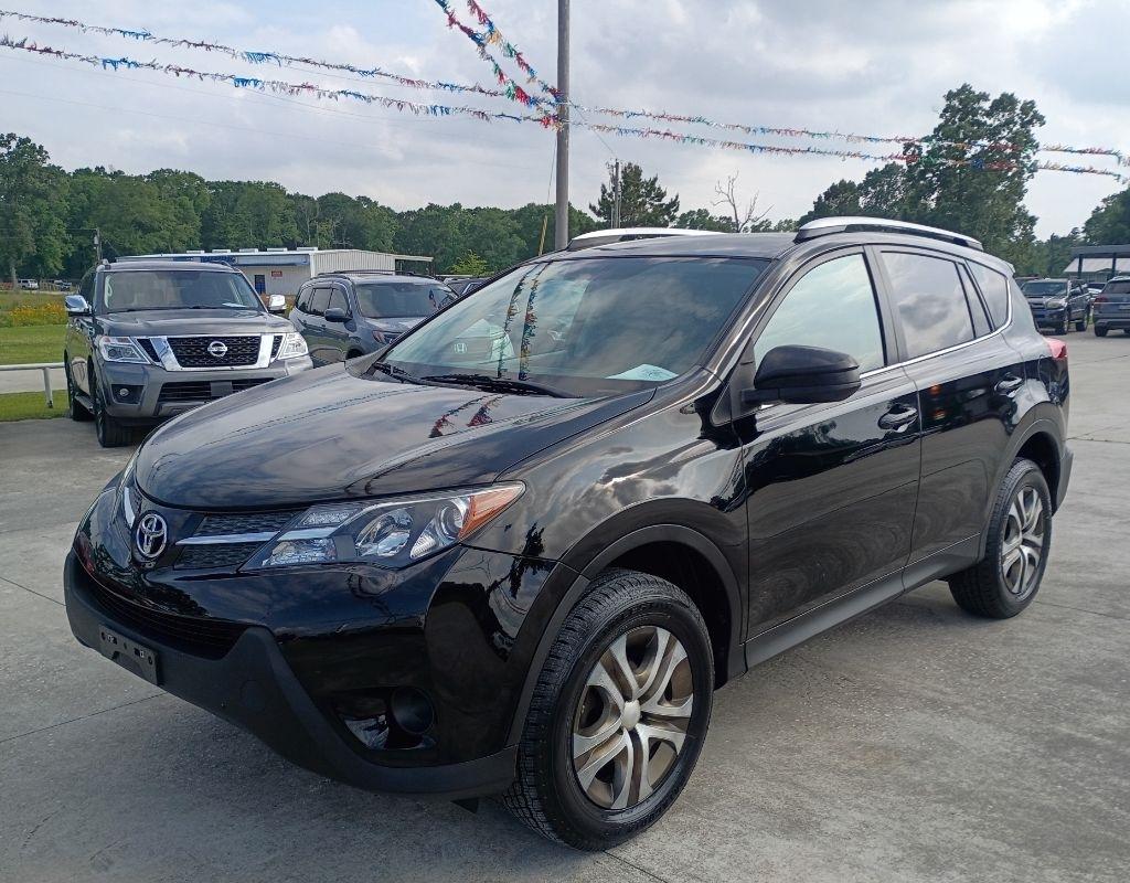 Toyota RAV4 LE FWD 2013
