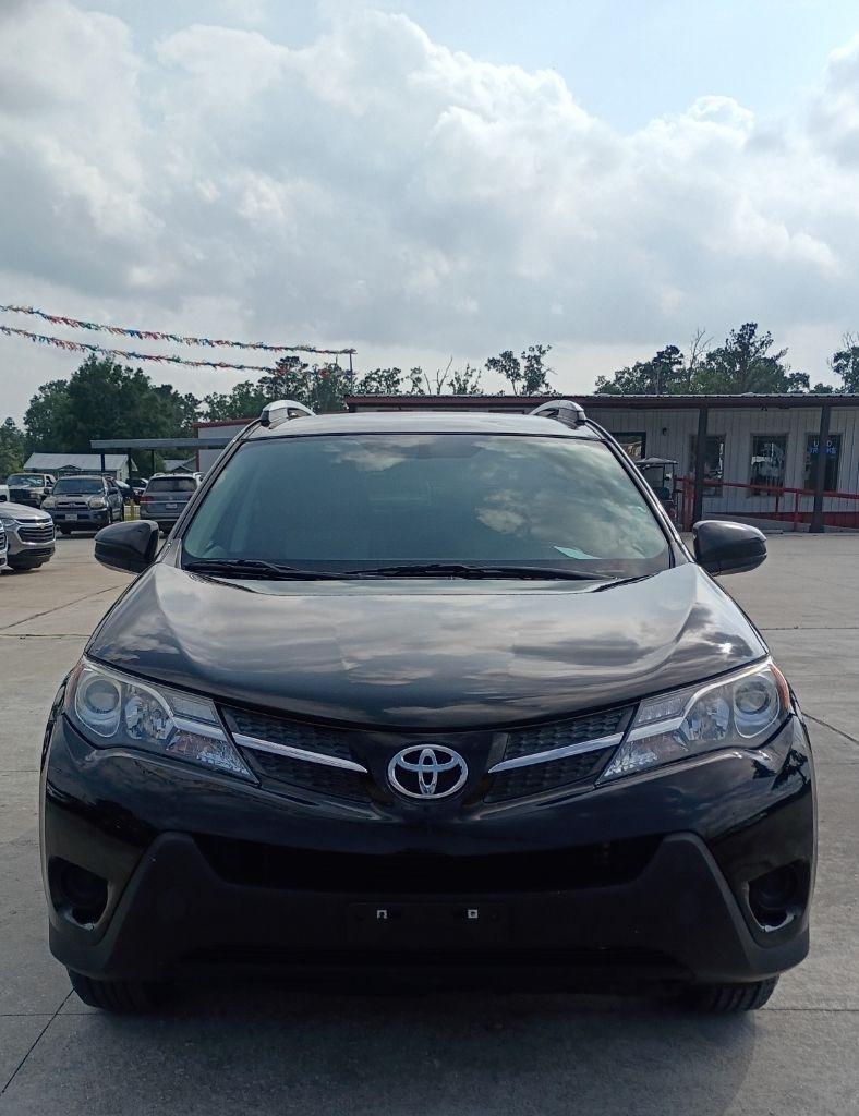 Toyota RAV4 LE FWD 2013