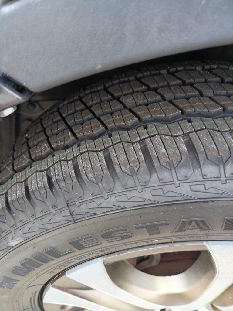 Toyota RAV4 LE FWD 2013