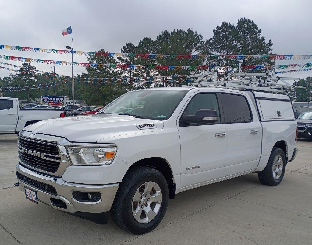 RAM 1500 Big Horn Crew Cab SWB 4WD 2020