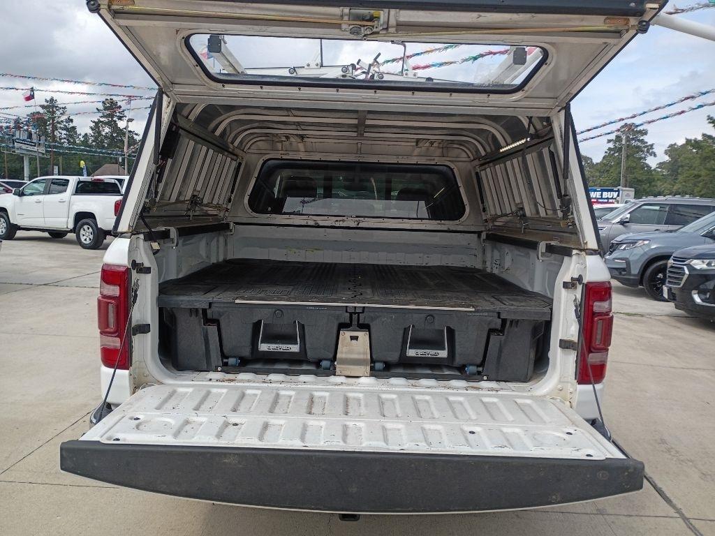RAM 1500 Big Horn Crew Cab SWB 4WD 2020