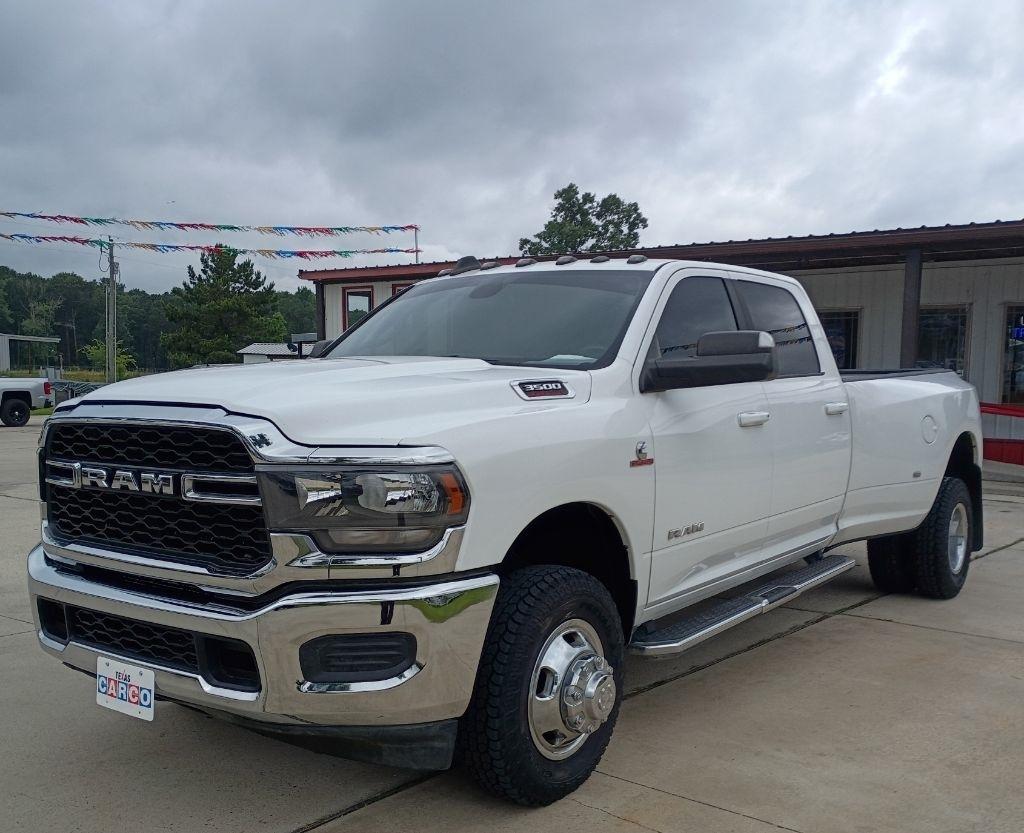 2021 RAM 3500 Big Horn 4X4 Crew Cab LWB's photo