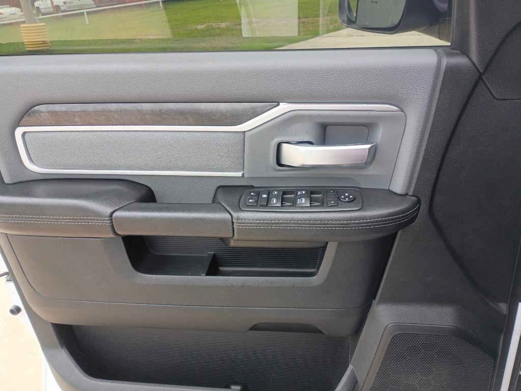 RAM 3500 Big Horn Crew Cab LWB 4WD DRW 2021