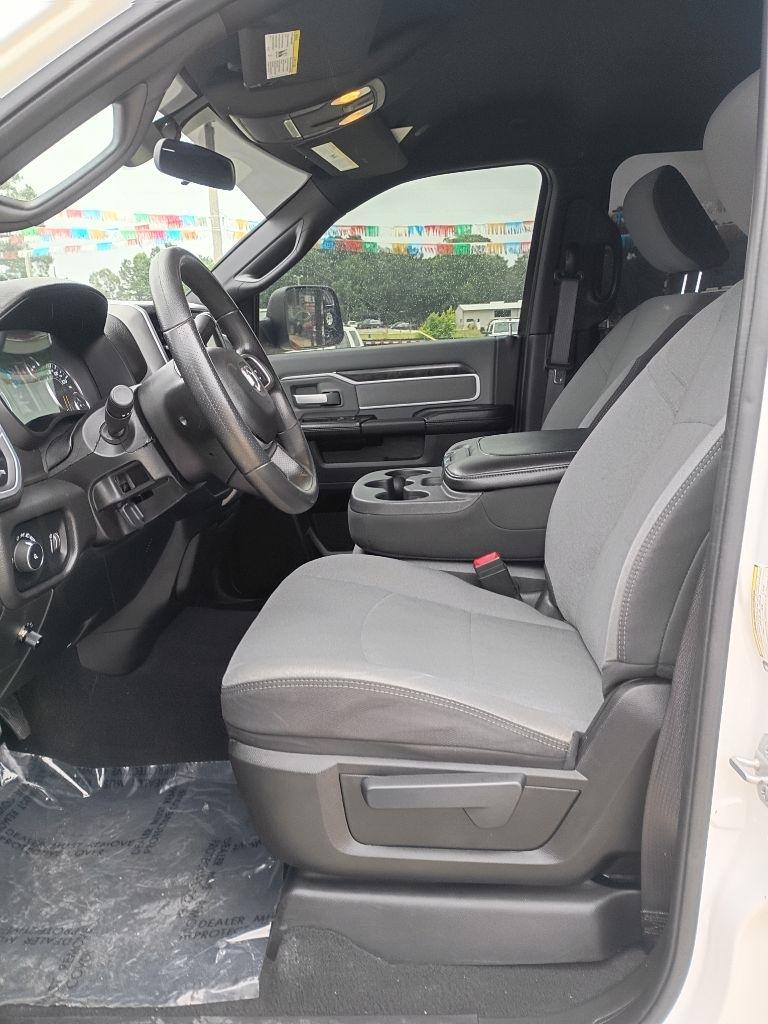 RAM 3500 Big Horn Crew Cab LWB 4WD DRW 2021