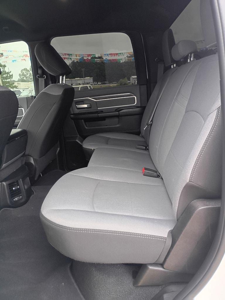 RAM 3500 Big Horn Crew Cab LWB 4WD DRW 2021