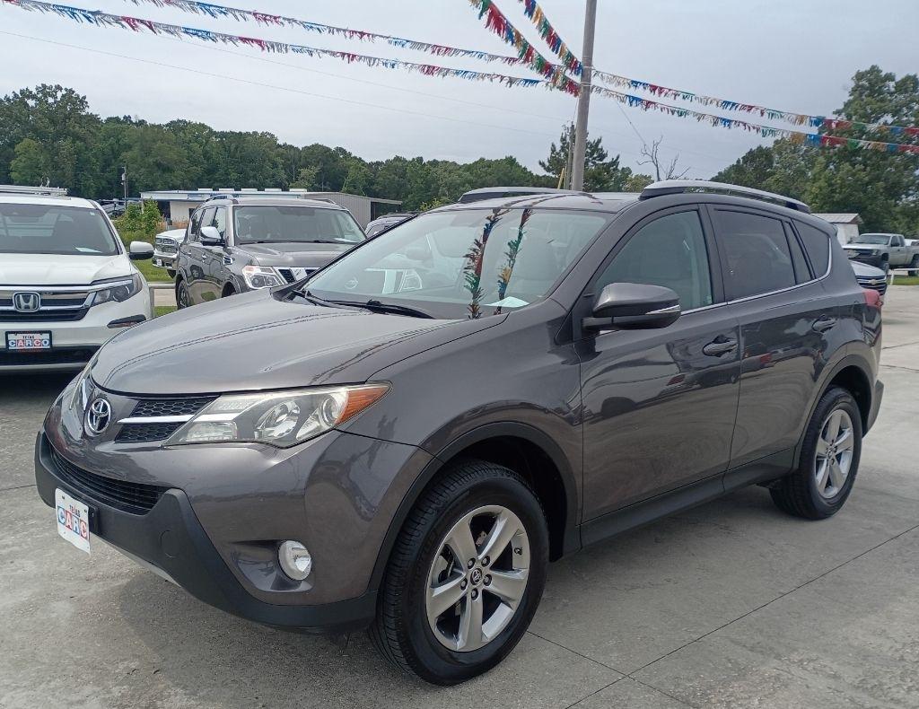 Toyota RAV4 XLE FWD 2015