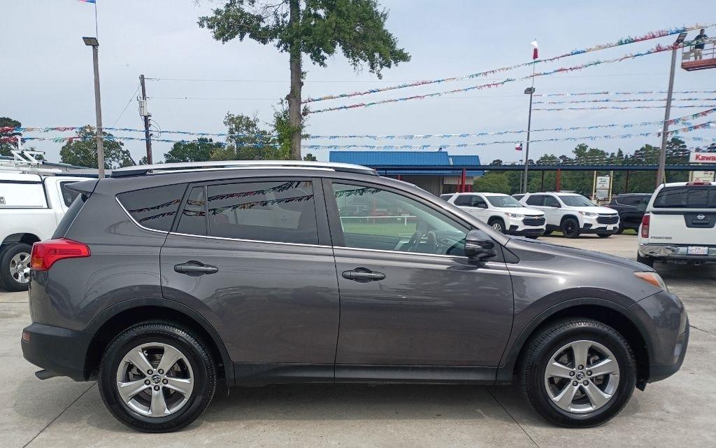 Toyota RAV4 XLE FWD 2015