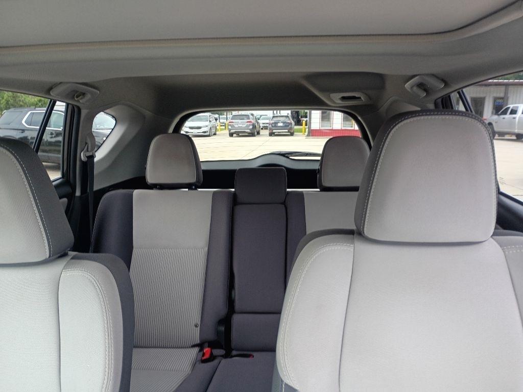 Toyota RAV4 XLE FWD 2015