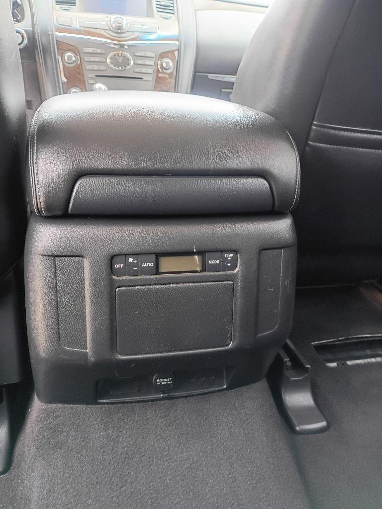 Infiniti QX80 Limited 4WD 2017
