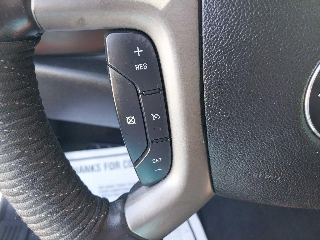 Chevrolet Silverado 1500 LT Crew Cab 2WD 2012