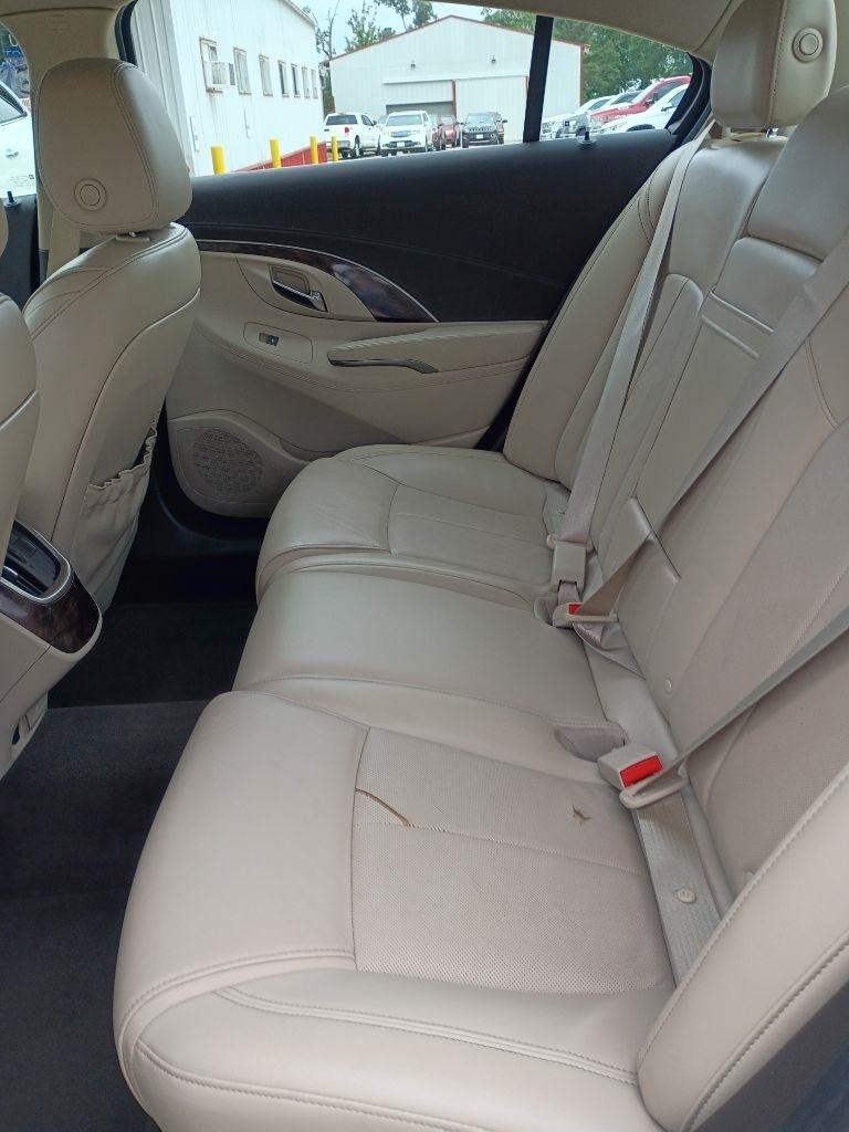 Buick LaCrosse Premium Package 2, w/Leather 2015