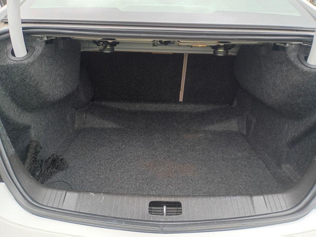 Buick LaCrosse Premium Package 2, w/Leather 2015