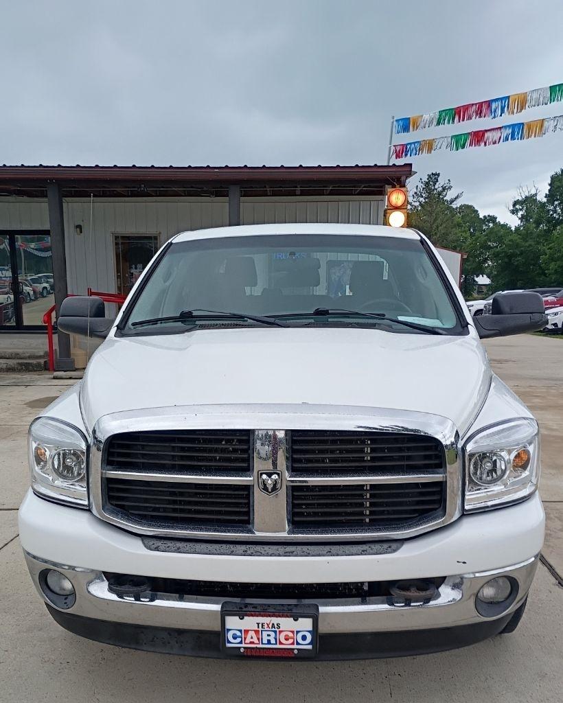 Dodge Ram 2500 Laramie Mega Cab 2WD 2006