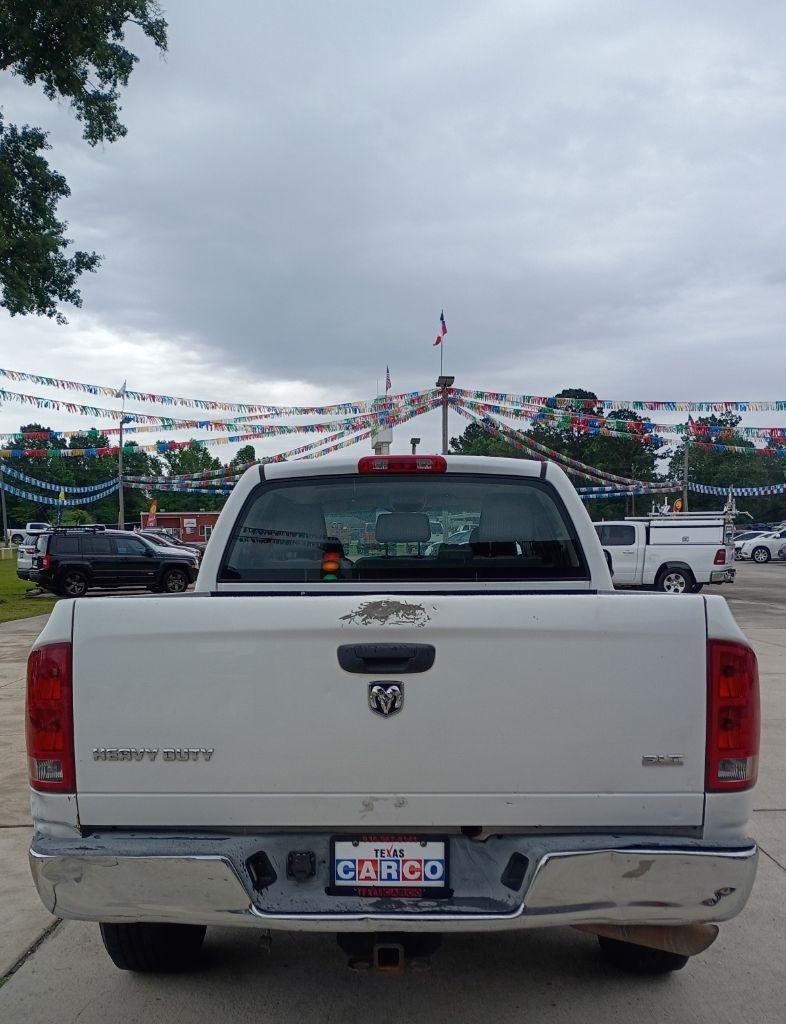 Dodge Ram 2500 Laramie Mega Cab 2WD 2006