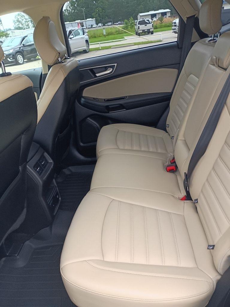 Ford Edge SEL FWD 2017