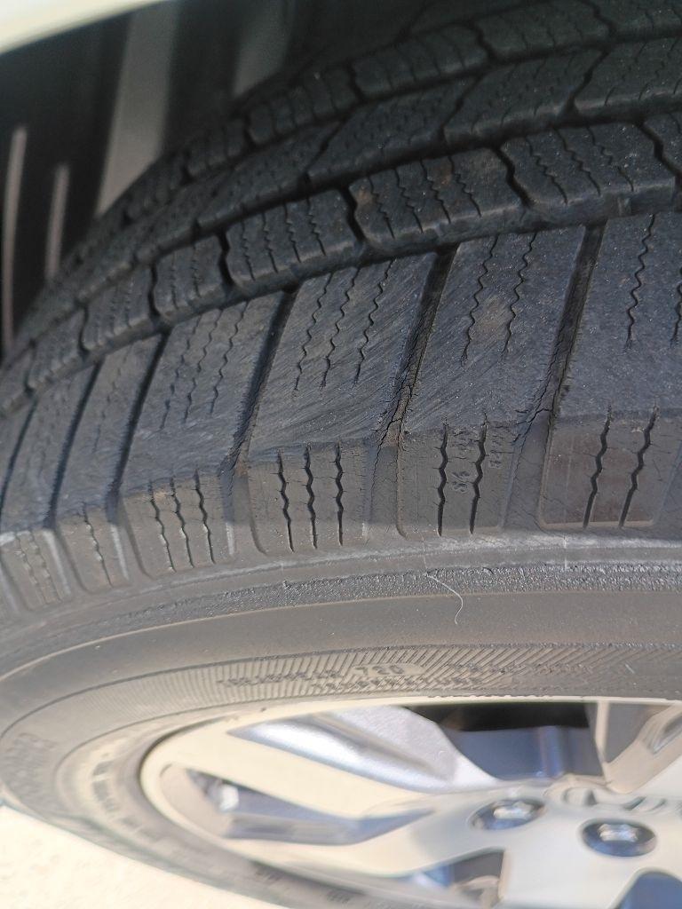 Honda Pilot Touring 2WD 5-Spd AT with DVD 2013