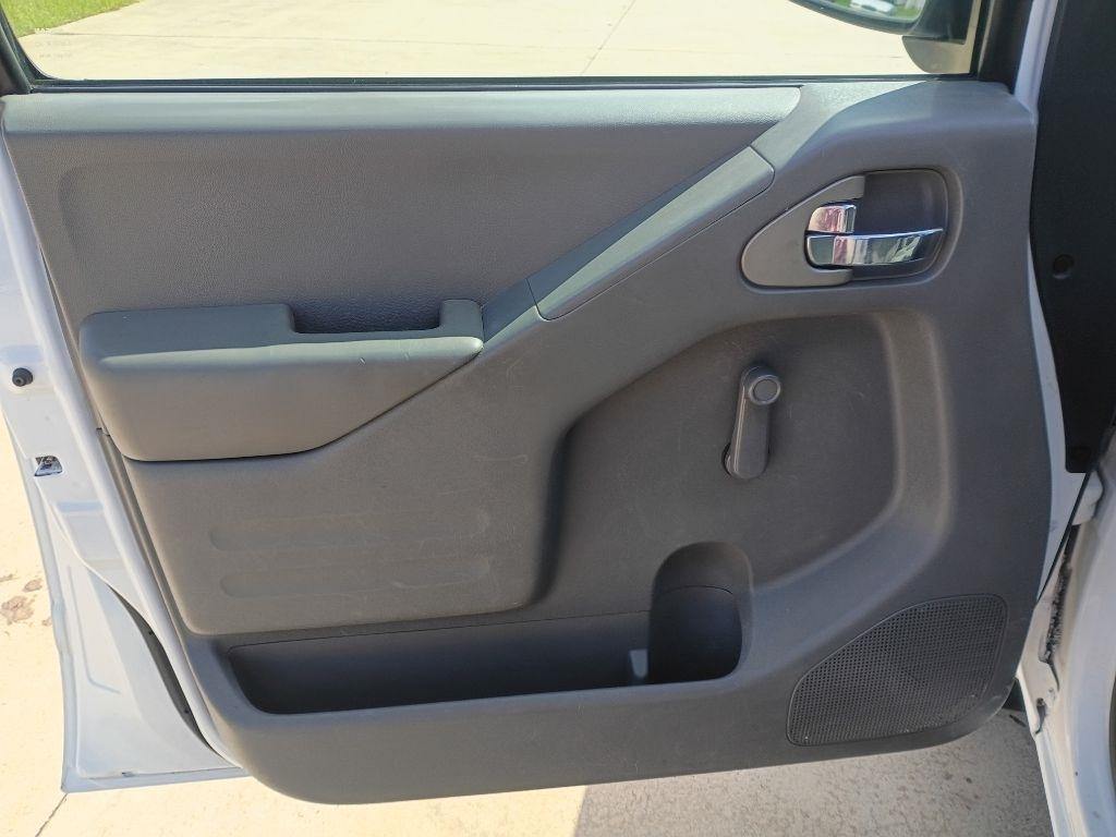 Nissan Frontier S King Cab I4 5AT 2WD 2018