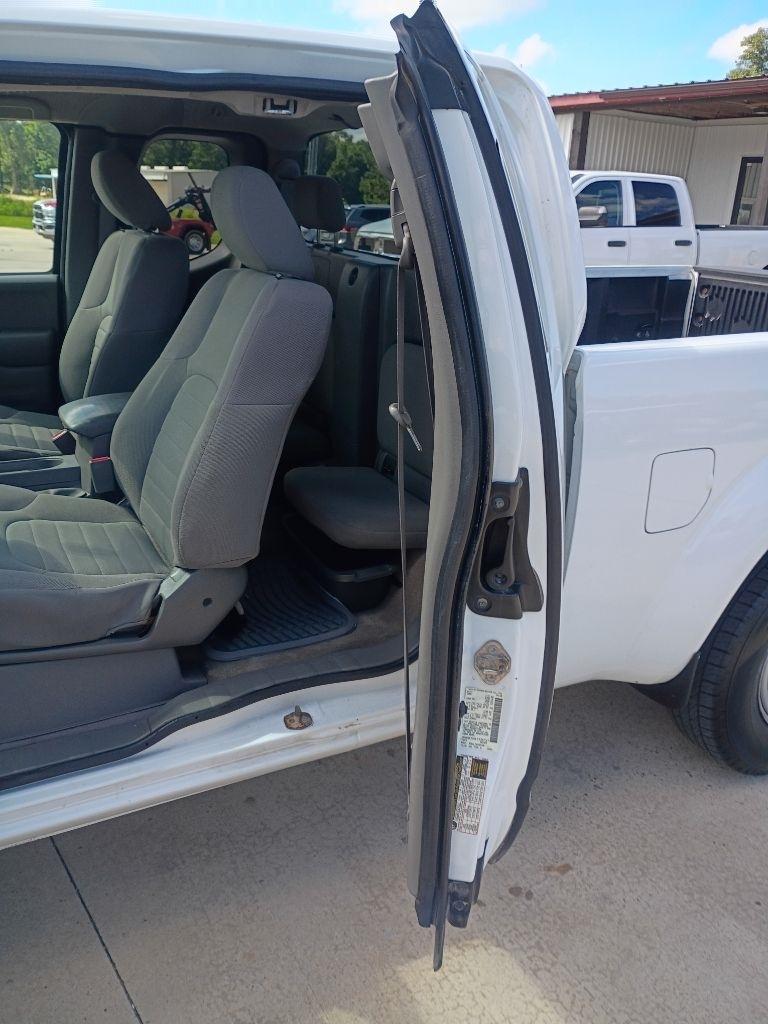 Nissan Frontier S King Cab I4 5AT 2WD 2018